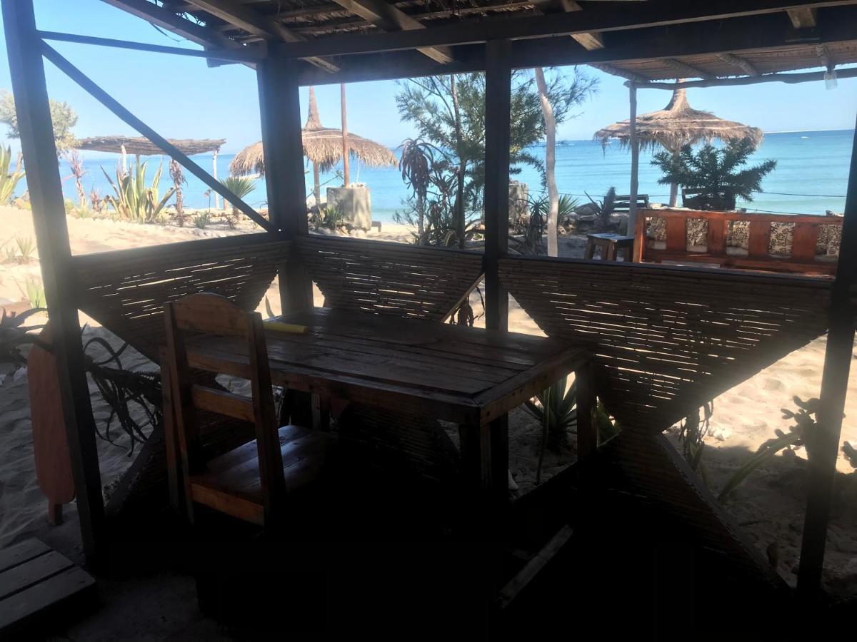 Mada Surf Ranch Otel Anakao Dış mekan fotoğraf