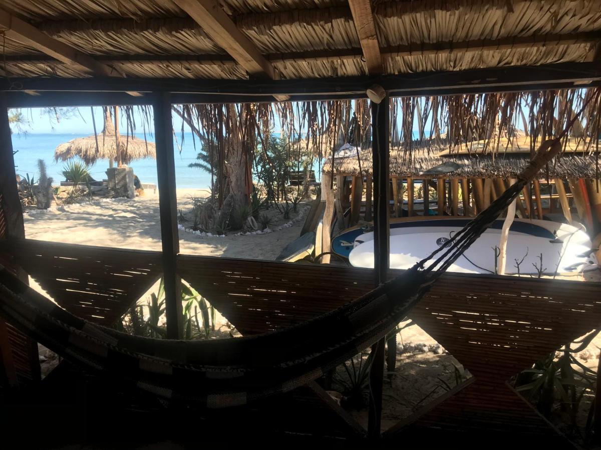 Mada Surf Ranch Otel Anakao Dış mekan fotoğraf