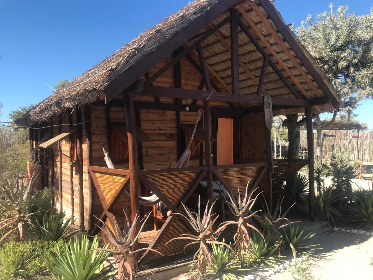 Mada Surf Ranch Otel Anakao Dış mekan fotoğraf