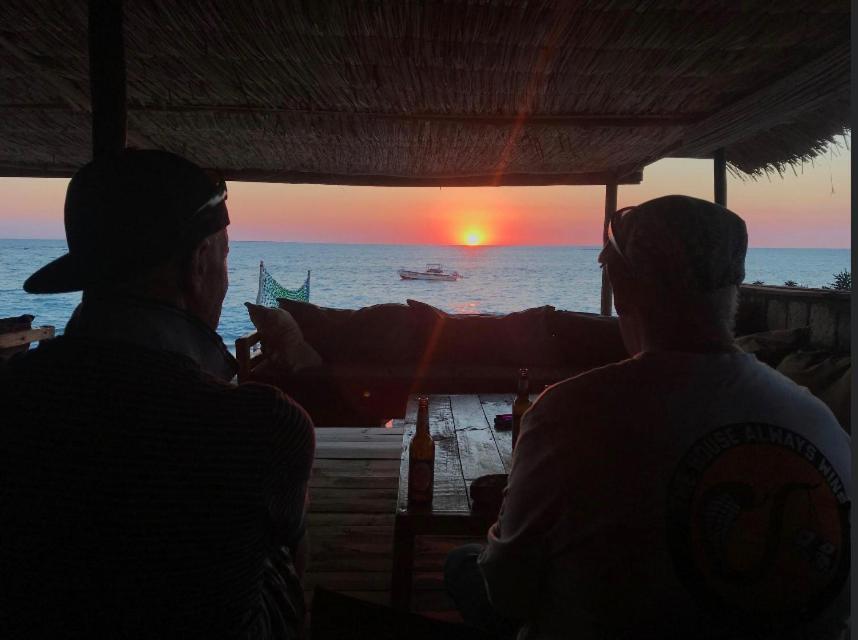 Mada Surf Ranch Otel Anakao Dış mekan fotoğraf