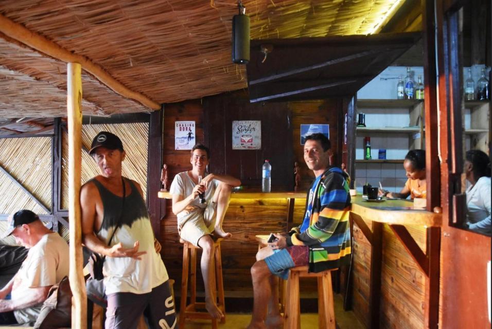 Mada Surf Ranch Otel Anakao Dış mekan fotoğraf